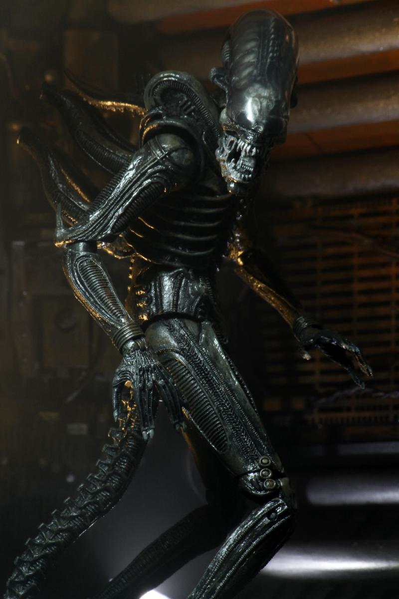 Alien Big Chap – 7" Ultimate Action Figure by NECA