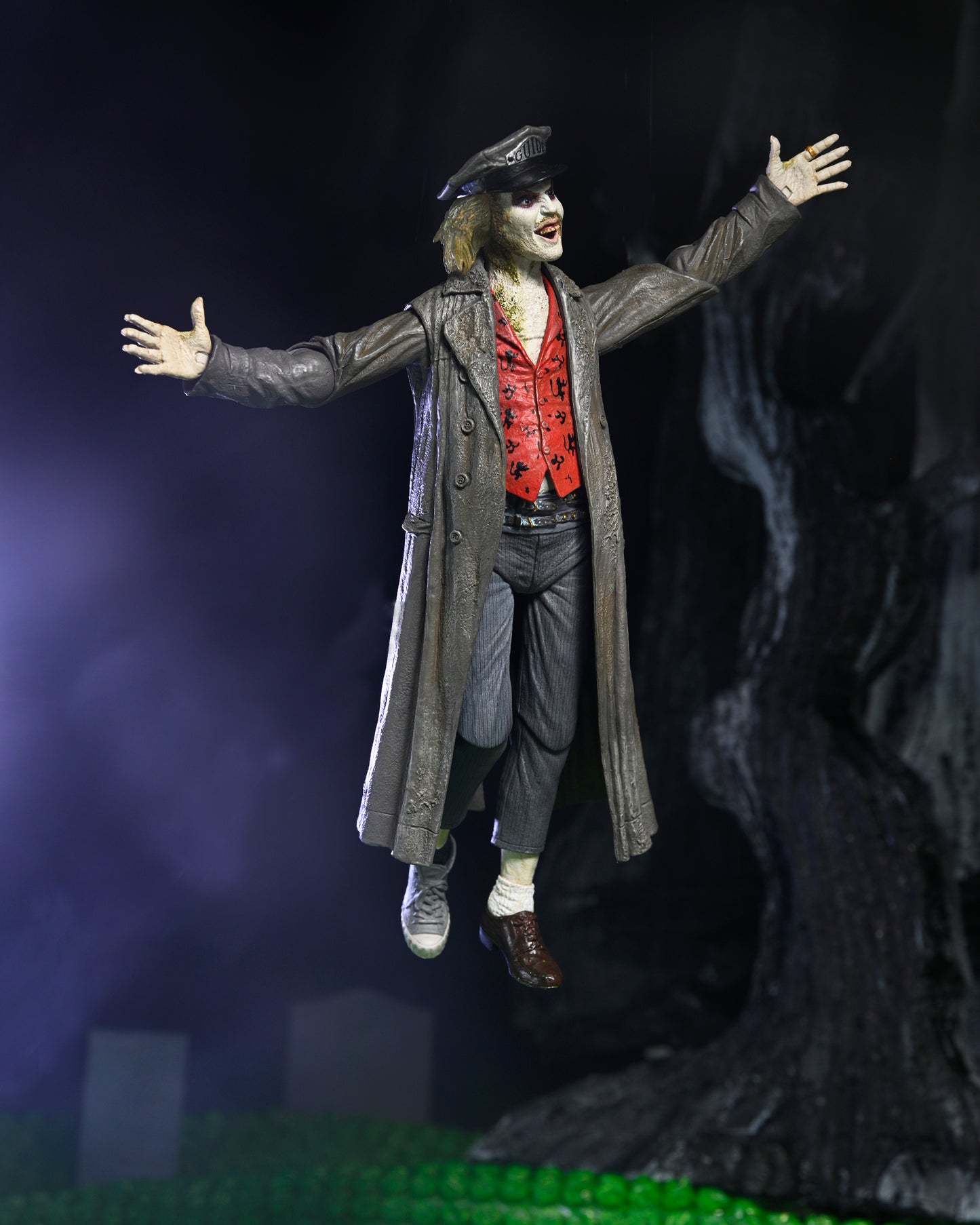 Beetlejuice (1988) – Tour Guide Bio‑Exorcist Ultimate Figure